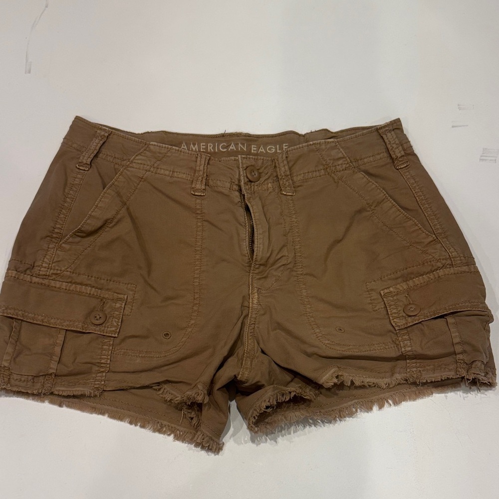 American Eagle Outfitters Women's Tan Cargo Shorts